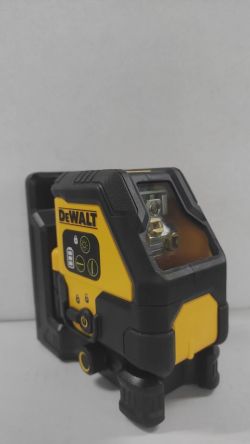 DEWALT NIVELA CU LASER IN CRUCE (Type 1)